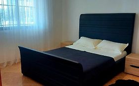 Vlore Holiday House
